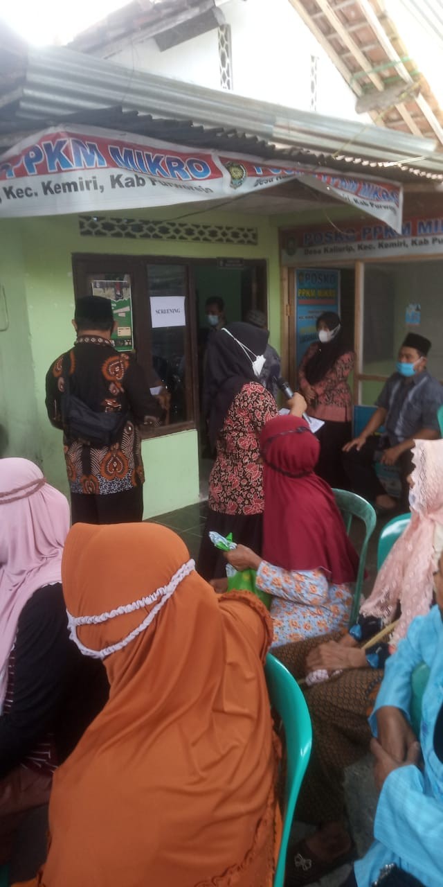 Vaksinasi masal di Desa kaliurip Kecamatan Kemiri 